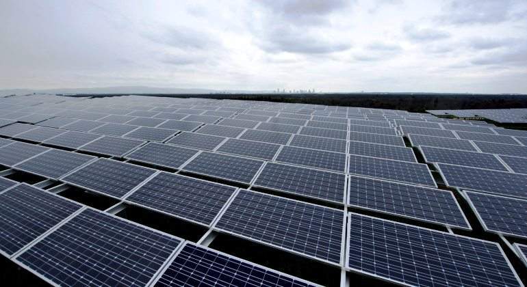 El eclipse solar puso a prueba la energía renovable producida en EU